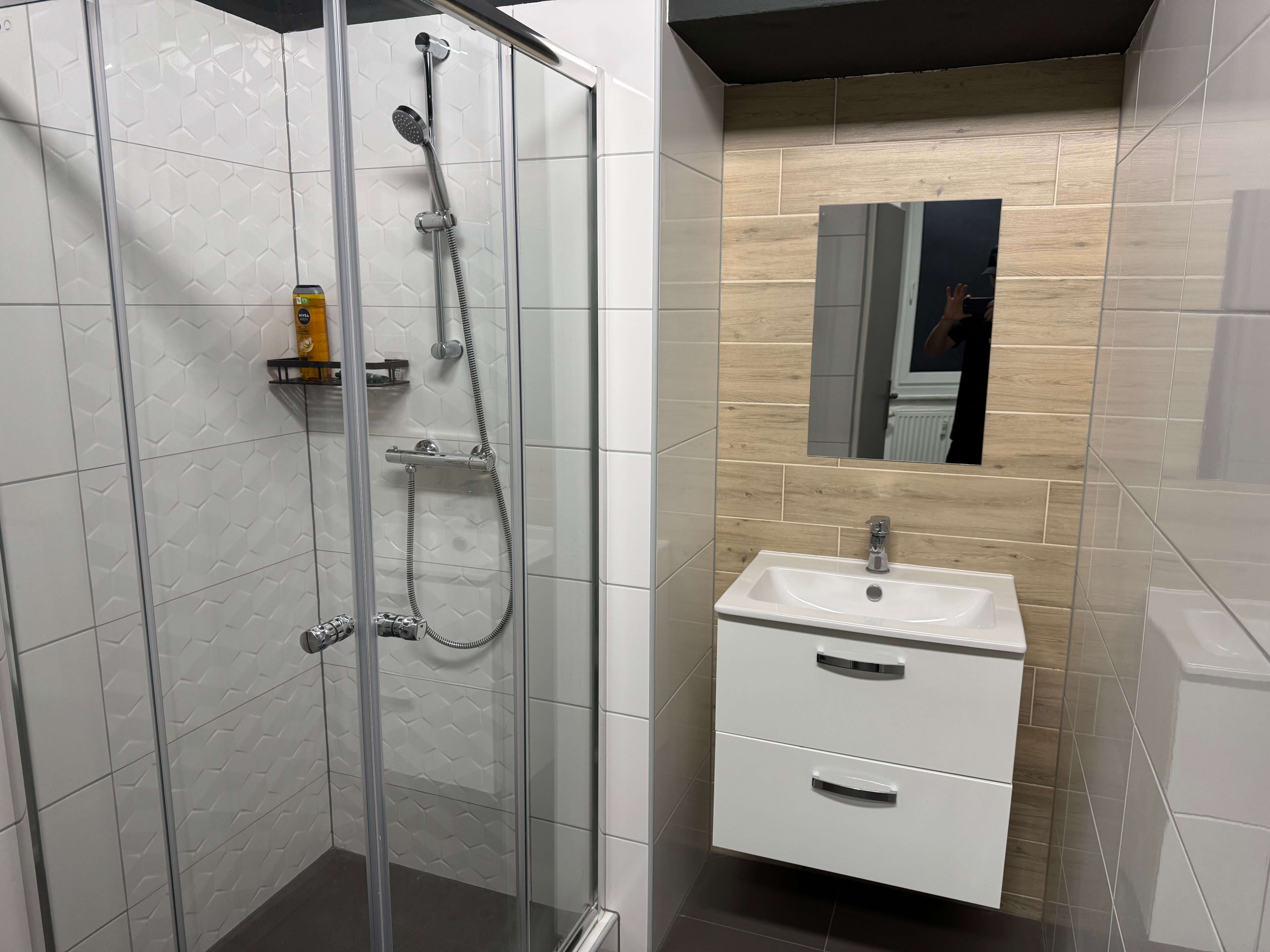 Sprcha po tréninku přijde vhod 